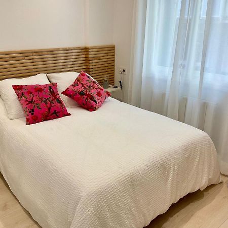 Calma Uribarri Home Bilbao Bagian luar foto